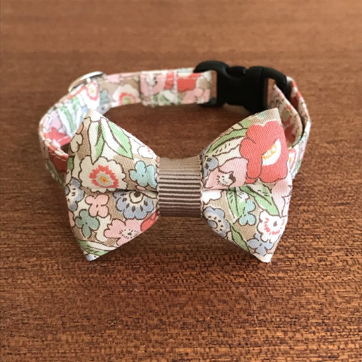 Nyanx_Store's tweet photo. NEW♡ 新作！猫の首輪　リボン首輪　花柄　グログラン　カフェオレ | 猫グッズの NYANX STORE https://t.co/DAR6AX2HFg #BASEec @Nyanx_Storeさんから https://t.co/Lyo0JizFIM
