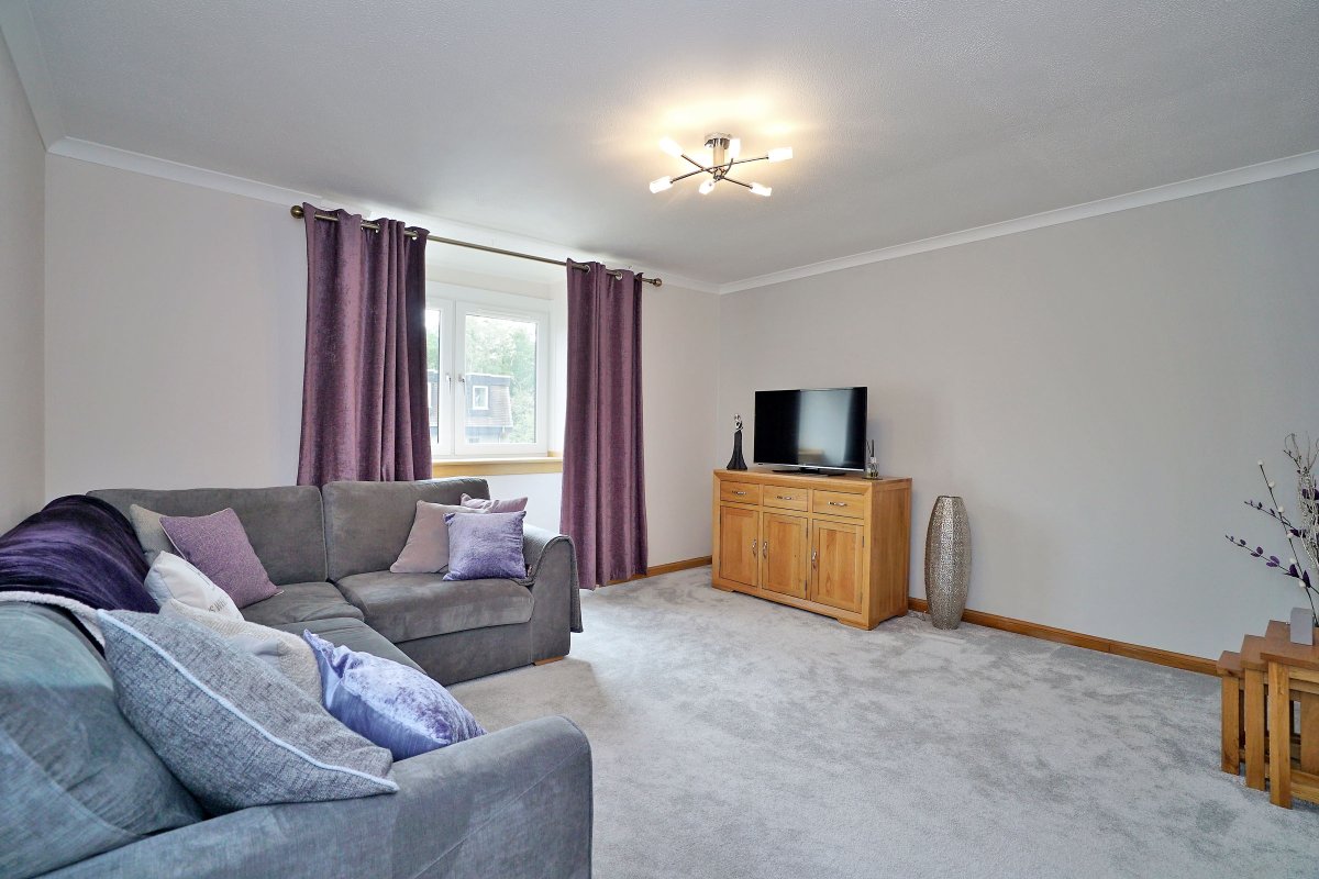 This property must be seen to be believed and at an exceptionally attractive fixed price viewing is a must.  #Aberdeenproperty

ledinghamchalmers.com/estate-agency/…