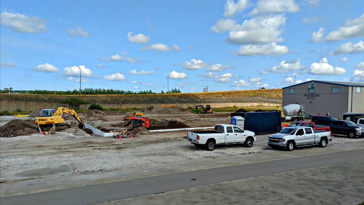 ProtocaseInc's tweet image. Things are moving along with our Building 2 expansion! The grade beam and foundation work is complete. This week, the crew is focusing on mechanical and electrical work. Concrete pad happening next, then steel frame! 🙌 #ProtoProgress