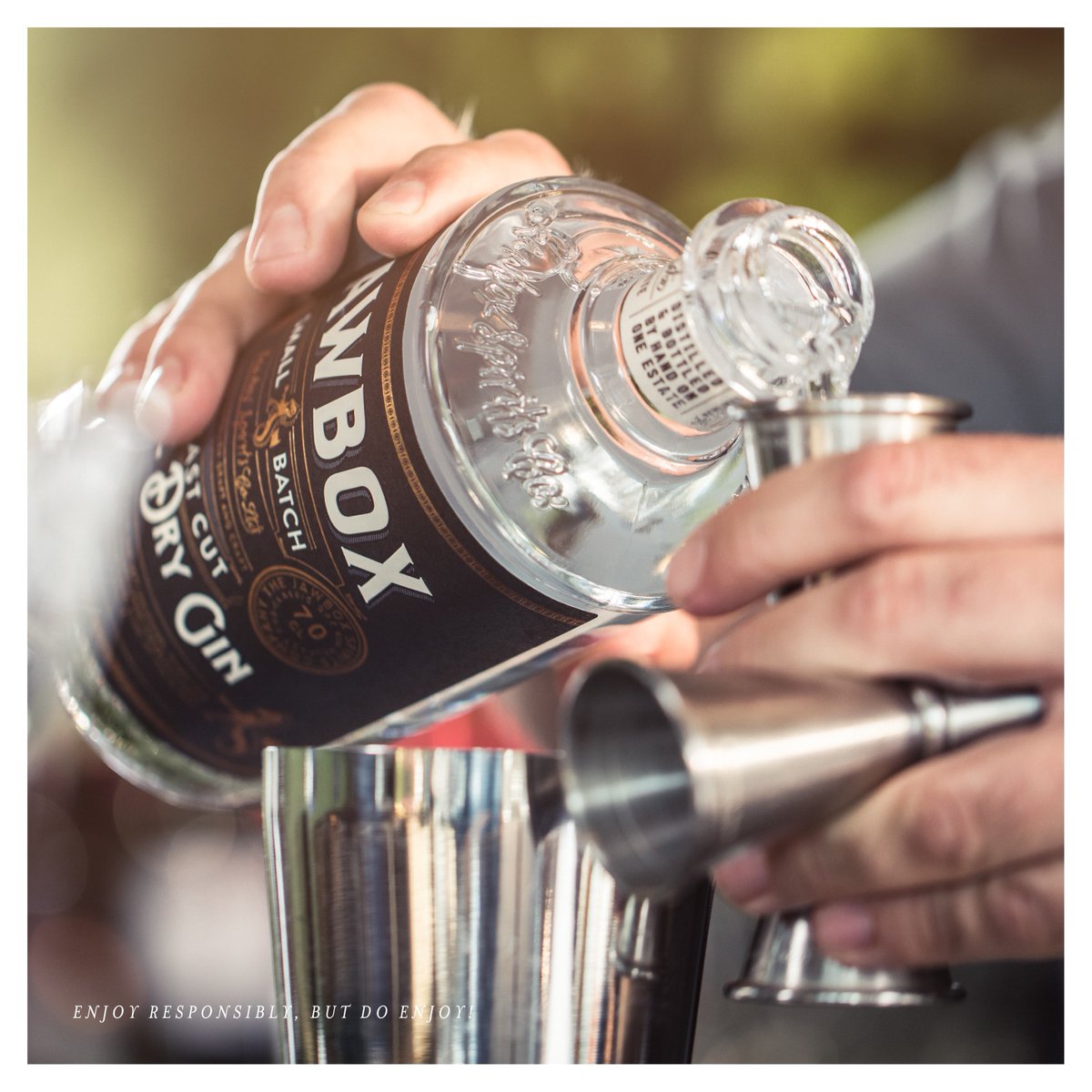 Jawbox Gin tweet media