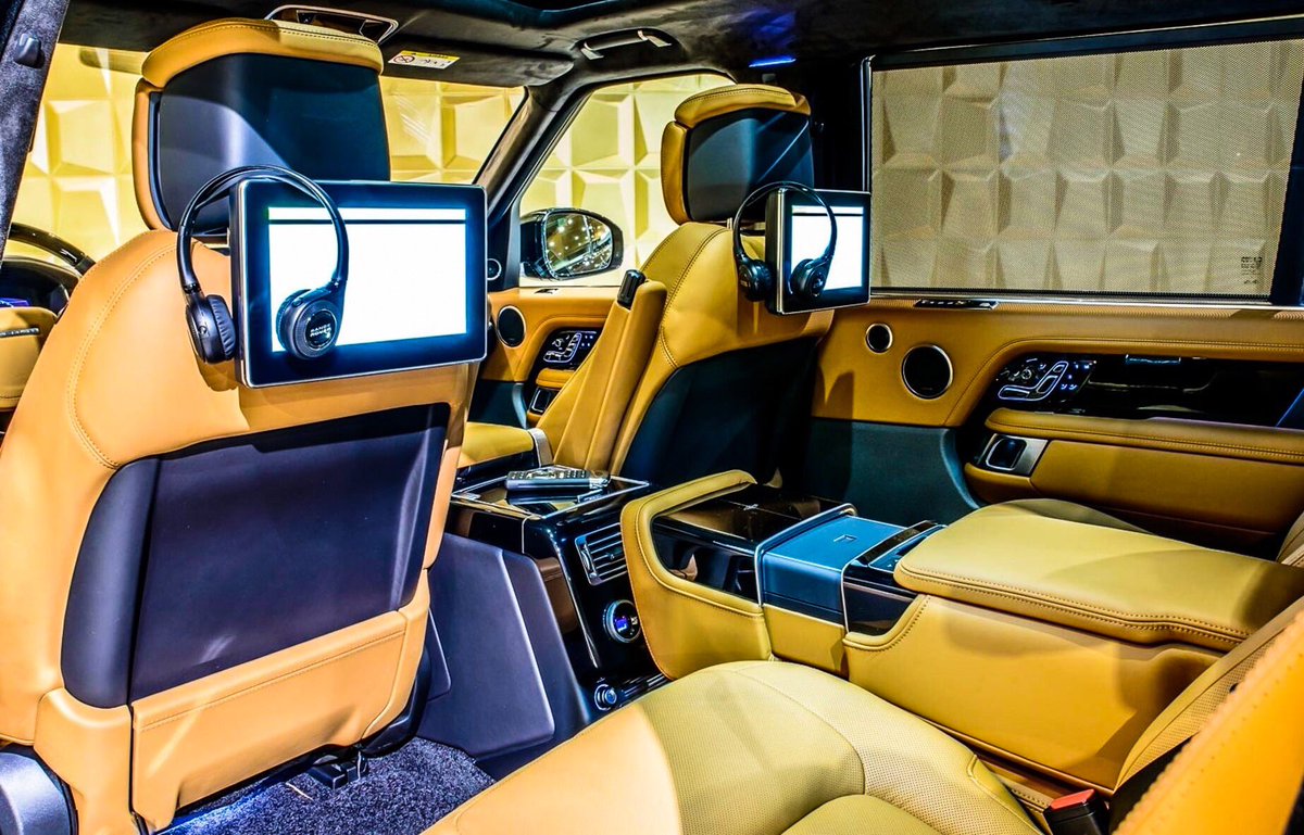 Range Rover Yellow Interior : New Range Rover Velar Is Our Most Refined And Capable Medium Suv.