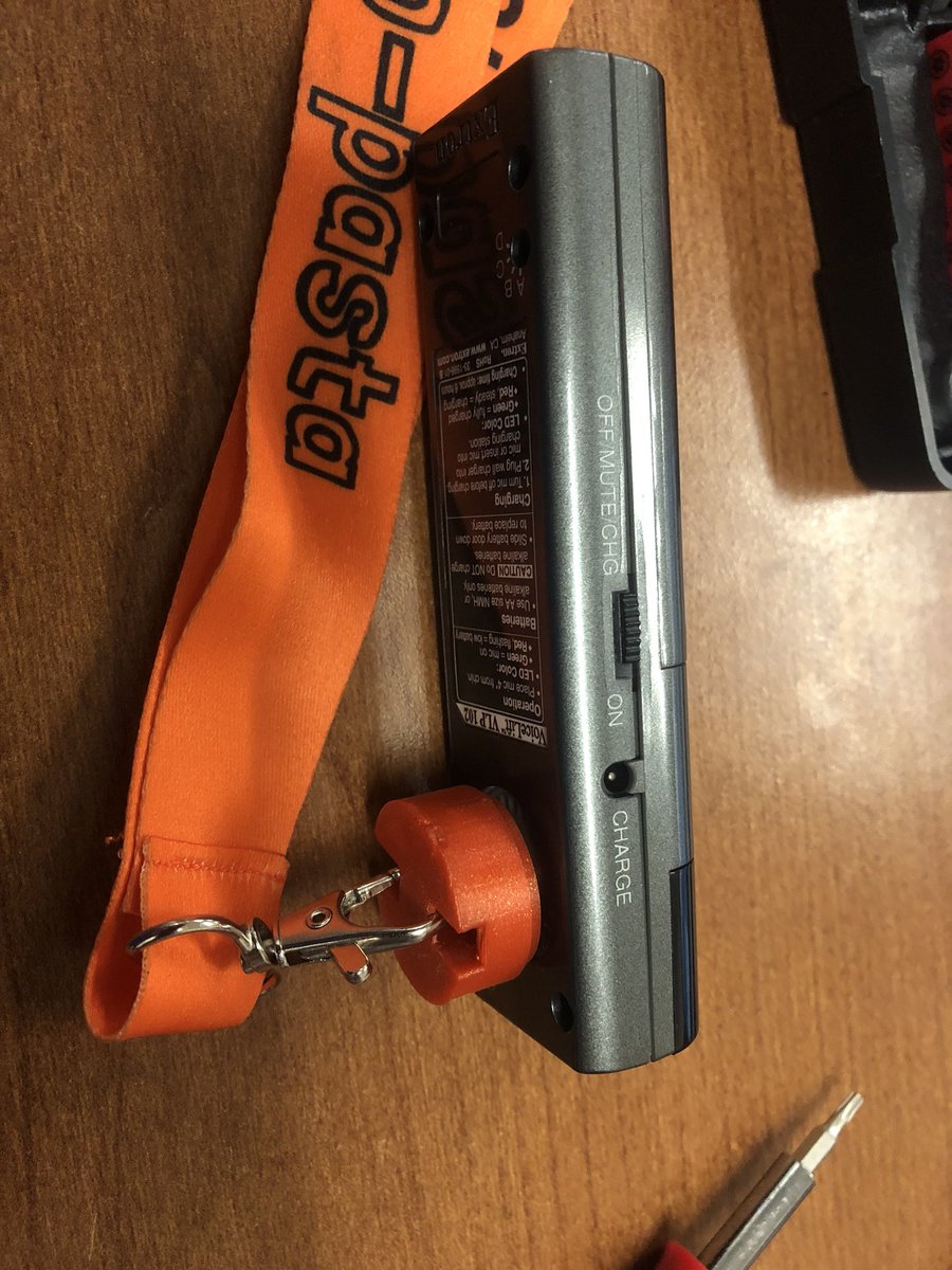 AlkeshOne's tweet image. #PracticalPrinting the clip for my lanyard broke on my classroom amplification system mic, and honestly most of the clips are broken at our school. This is my version 2 replacement, a simple glue together printed in @Proto_pasta Tangerine Orange to match this lanyard upgrade.