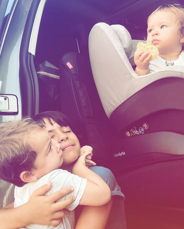 FraCalori's tweet photo. Tre. Amori. Immensi.
•
#lopiccolevacanze
#carolaolivialodovica https://t.co/tf7H5Z5jiJ