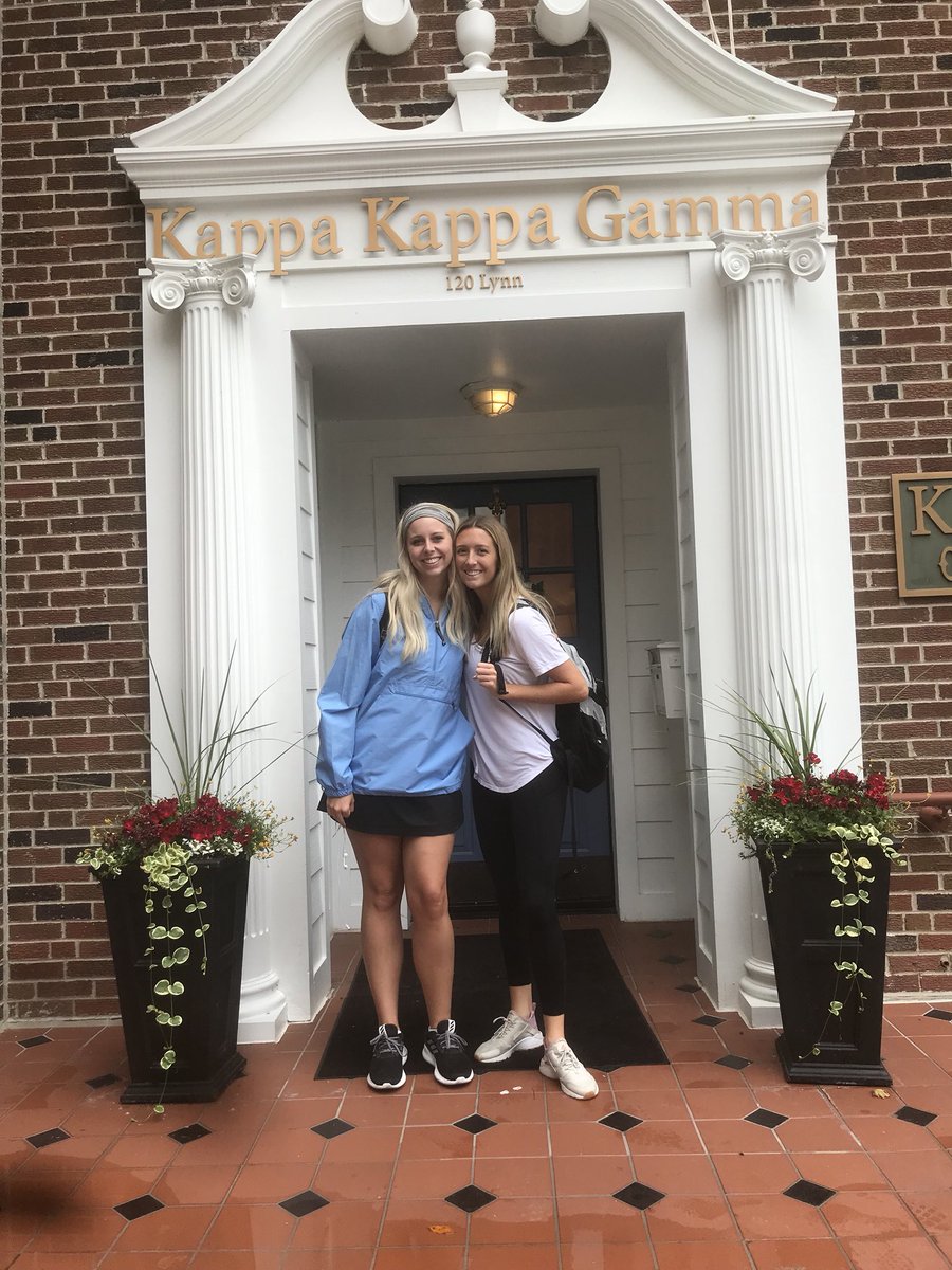 kappaiowastate's tweet photo. Happy Hump Day! Hope everyone is loving their first week of classes π #KKGeniuses https://t.co/5L9EZwYcwK