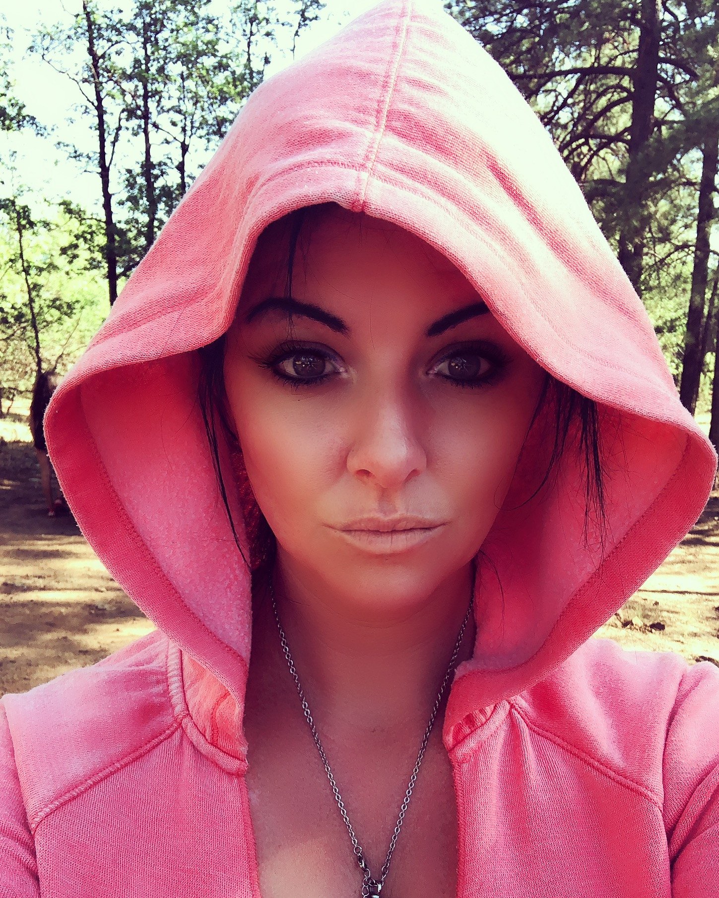 Tw Pornstars Taryn Thomas Twitter Camping By Thetarynthomas View It On Manyvids 3 06