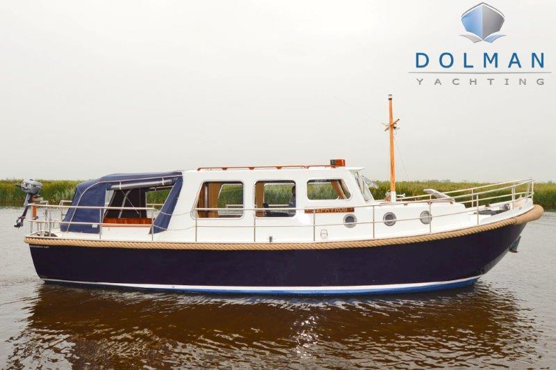 New price : Brandsma Vlet 10.50 GSOK Build 1989 now available for € 69.500,00 ! Very good condition and with a high level of specification ! Location - Holland ! Pls. contact us ! See for further details : dolmanyachting.nl…/12…/brandsma-vlet-1050-gsok/