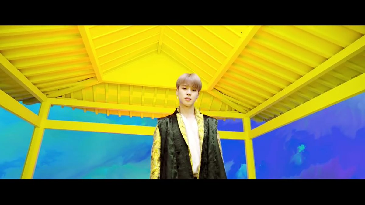 Bias + #IDOL <a href="/BTS_twt/">방탄소년단</a> #AnswerIn1Day  #BTS