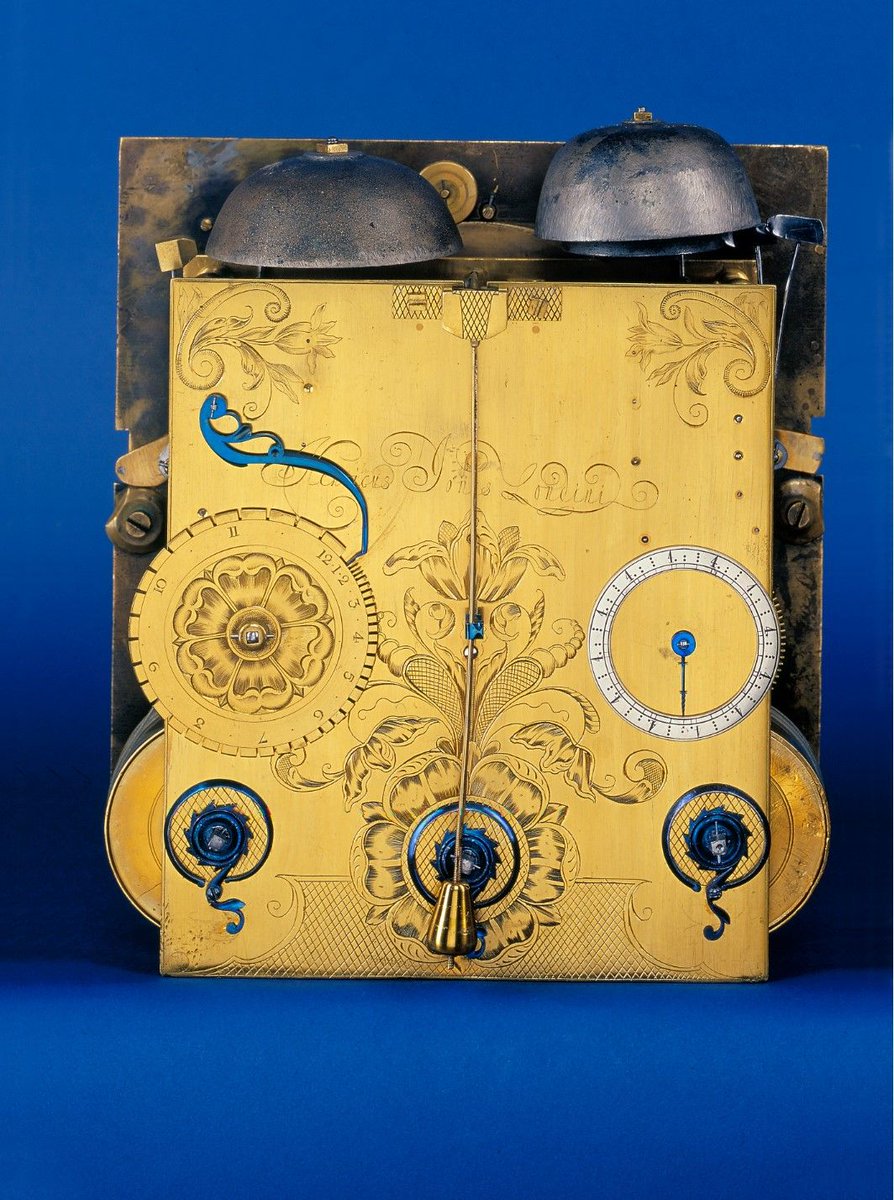ClockExhibition's tweet image. Henry Jones full grande sonnerie striking table clock, c 1673-75.  A burr walnut flat topped case with three trains behind a floral engraved back plate. 
Monday September 3 – Friday September 14. Bonhams, London. buff.ly/2vKc27d 
#HenryJones #TableClock #Bonhams #London