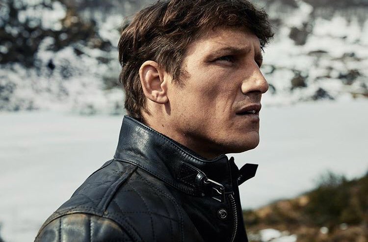 EstModels's tweet image. @barbotroch back at it again for @belstaff FW18. 📸📸by @cyrillmatter, 👗👗by @verityparker, 💇🏻‍♂️💇🏻‍♂️by @patrickwilson and 💄💄by @nikki_makeup.
-
-
-
#EstablishedMen #Campaign #FW18 #RochBarbot #Bellstaff