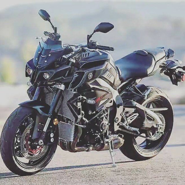 officialPF's tweet photo. Name this Bike ! #PerformanceFactory #WhyWeRide #Guessit https://t.co/Ey7KDr3RR6 https://t.co/TpWR5x5zFc