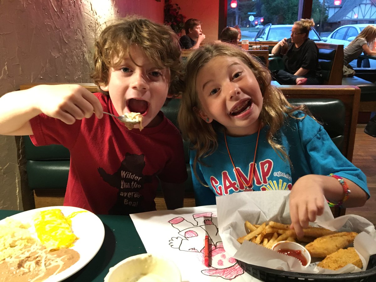 ChimisFood's tweet photo. Kids eat free every Wednesday night at Chimi's! Sign up for our once a month email & you will receive a coupon to redeem. certain restrictions apply
https://t.co/A2NZpR3bNB
#tulsakidseatfree #eatchimis #supportlocal #eatlocal #drinklocal #tulsacatering https://t.co/AN2U1Ky3tK