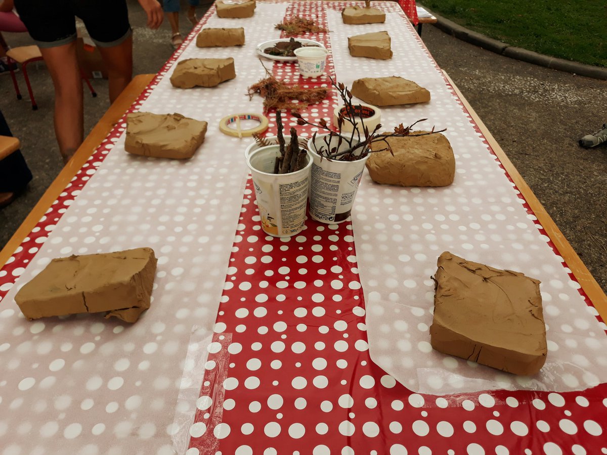 StorieNarra's tweet photo. Inizia il laboratorio "La natura in un impronta" 
Forza #bambini 👧👦👶👩‍⚕️ 

#narrastorie #soffiasogni #arcidosso #festival #infanzia #children https://t.co/GNvwZq269u