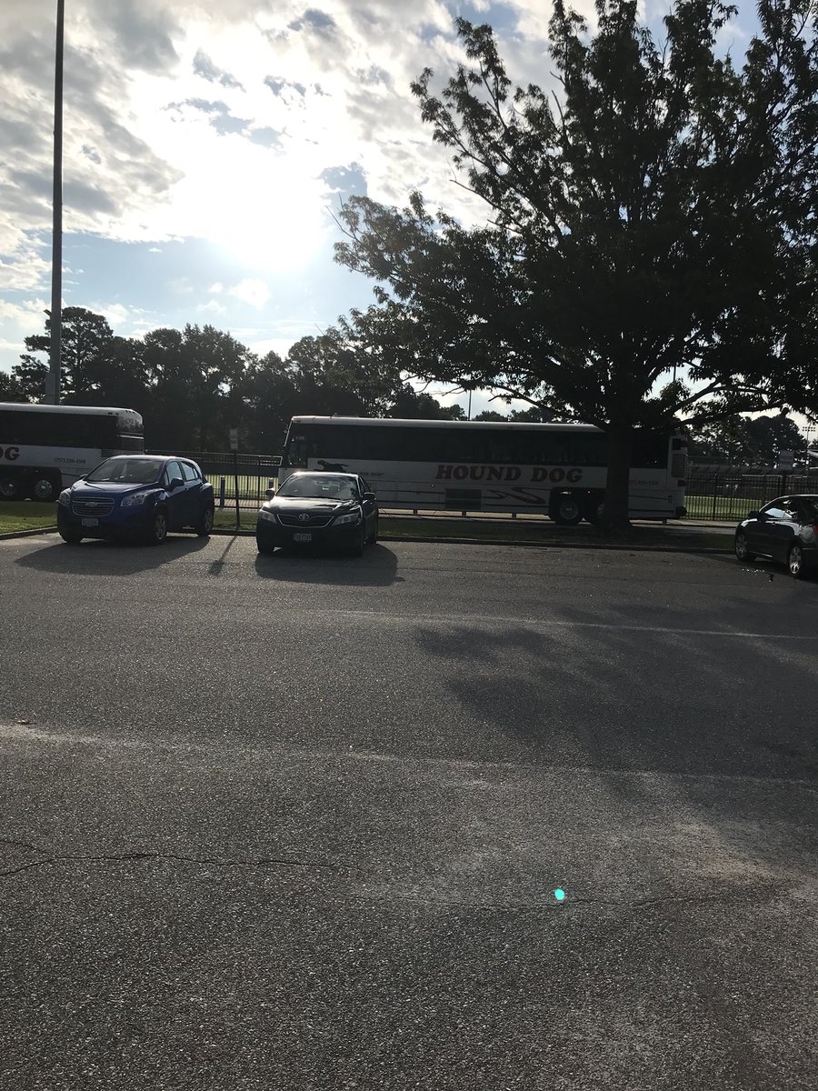 CorneysCorner's tweet photo. LOVED the bus tour during new teacher institute today! I never knew so much about Portsmouth! Grateful for this opportunity to learn more about where my students are coming from. @PortsVASchools #pps https://t.co/HU09n7Q6vn