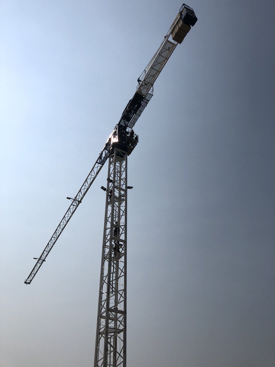 MetroRigging's tweet photo. Metro tower crane erection #metrorigging #towercrane #cranes #rigging #construction #machinery #terexcranes https://t.co/ffkebIEv46