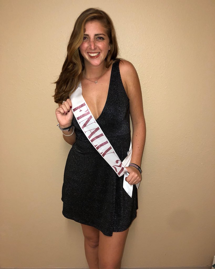 The Brothers of Sigma Pi would like to wish a happy and special 2️⃣1️⃣st birthday to our Beautiful Emerald Sister Gianna Schutzer. Thank you for all you do for this chapter! We hope you survive your 21st birthday!