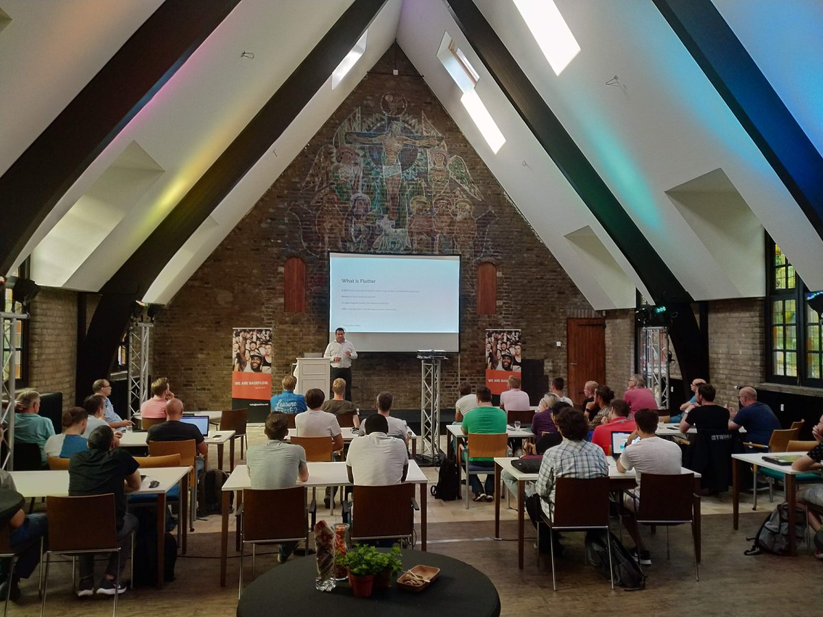 BaseflowIT's tweet image. Our #FlutterMeetup has lift off! Flutter expert @mvanbeusekom has taken the stage