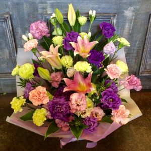 f328com's tweet image. 色鮮やかなお供えアレンジ f328.com/blog/?p=4590