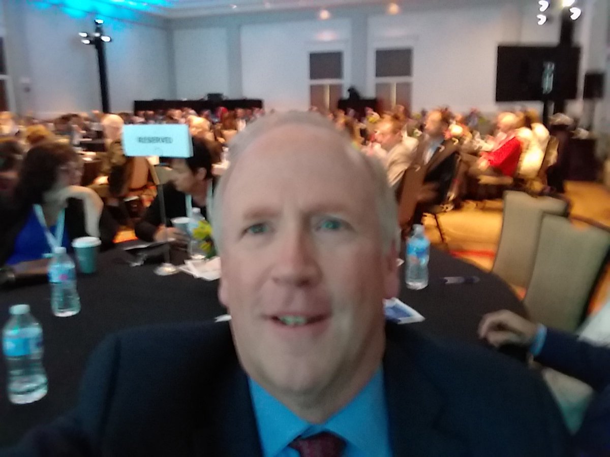 Getting ready 2 speak <a href="/BDR_USA/">BDR</a> summit on economic impact of supplier #diversity. #BDR18 #UWConsult <a href="/UWFosterSchool/">UW Foster School of Business</a>
