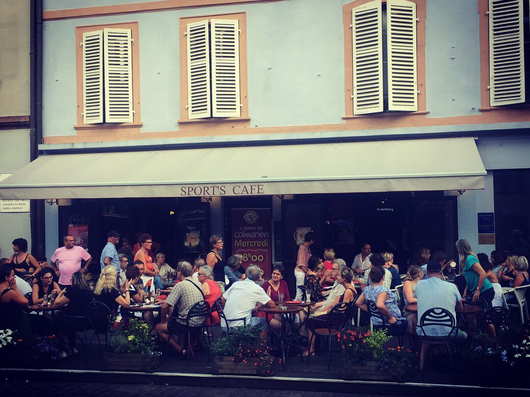 ColmarJazz's tweet photo. [Apéro jazz] En attendant le festival du 10 au 15 septembre, apéro jazz au sport’s café ce soir avec le groupe Osmose ! #colmarjazz #colmarandyou https://t.co/rk6nmnSJ5Q