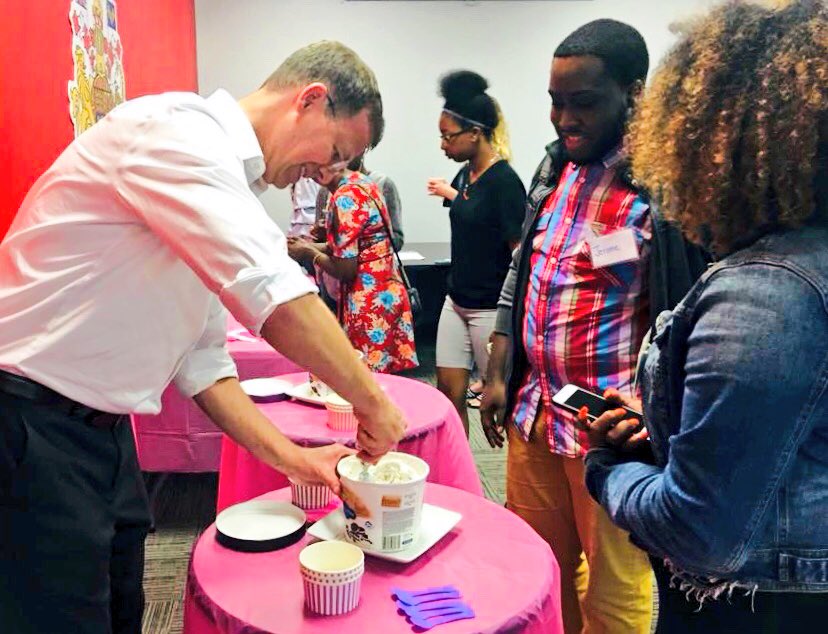 SvenTrueNorth's tweet photo. My thanks to all participants in the #CanadaSummerJobs program (employers and students!) in #MississaugaLakeshore. We celebrated with an end-of-summer ice cream social, and I wish all the students the very best for the upcoming academic year! #camp #science #STEM #YouthMatters https://t.co/hsTqTlB6r7