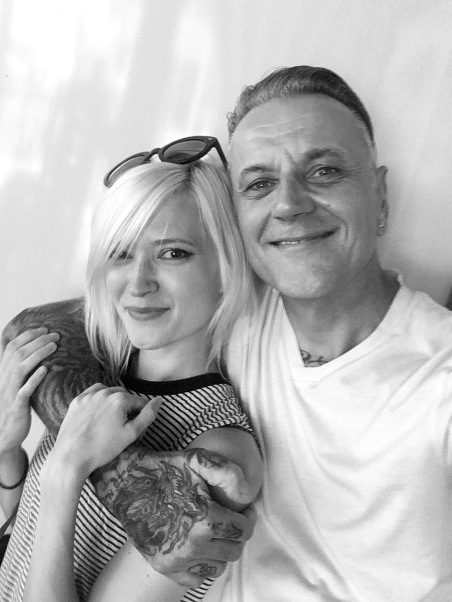 Courtney Yates on Twitter "Our hands got sticky from popsicles so we