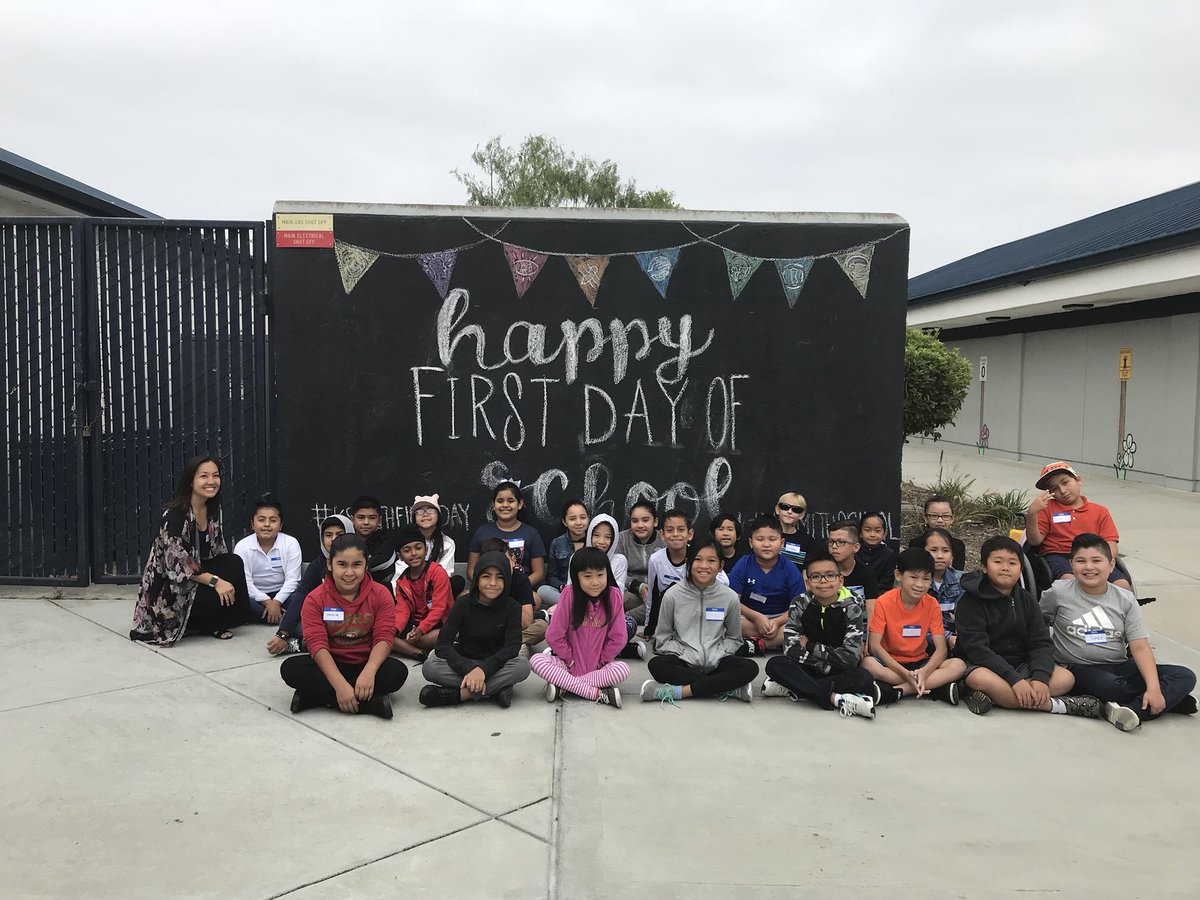 ndiep_amin's tweet photo. Happy First Day of School! @KSmithSchool  #ksmithfirstday https://t.co/8UiaTaLXKw