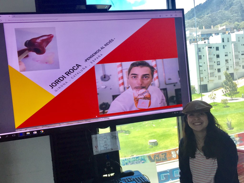 JullyAndreaH's tweet photo. Colombian @Utadeo_edu_co industrial student showing us the amazing Design process of @jordirocasan https://t.co/MENjtNuj81