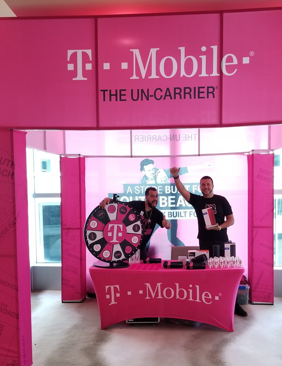 SyedJaffery01's tweet photo. Stop by and say Hi, We're set up on the 3rd floor of @EdenRocMia for the #Kizombafestival 5th Year Anniversary #mbkf2018 @MiamiBeachNews
@TMOSouthBeach @Adrian_A19 @RJGomezIII @je101600 https://t.co/fRmh7D1XuN