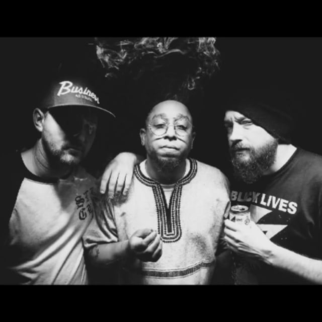 TheArcitype's tweet photo. What’s Normal Now? 📷: @neiltricksta @stlgld #STLGLD #ARClassic #BostonsBest #HipHopMusic #HipHop #Music #BostonMusic #NewNormal @moepope @christophertalken where you at @jmudrums? https://t.co/0B8x5nDFMo https://t.co/ayBz2jxsGD