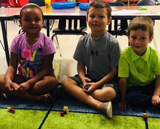 WilloughbyApril's tweet photo. Using teddy bear counters today at math.#nes123 #cpsreds #NES_Principal https://t.co/8GOevWZdsJ