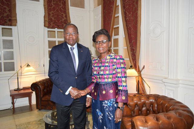 hcjbenin's tweet photo. Echanges ce mercredi 22 août 2018 entre la présidente de la Haute Cour de Justice et le président de l'Assemblée nationale. Les discussions ont porté sur la nécessité de relecture de la loi organique sur la #hcjbenin pour sa fonctionnalité. #wasexo #benin #team229 https://t.co/VIBL1ZhZM5