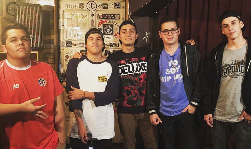 El Estilo Libre tweet media