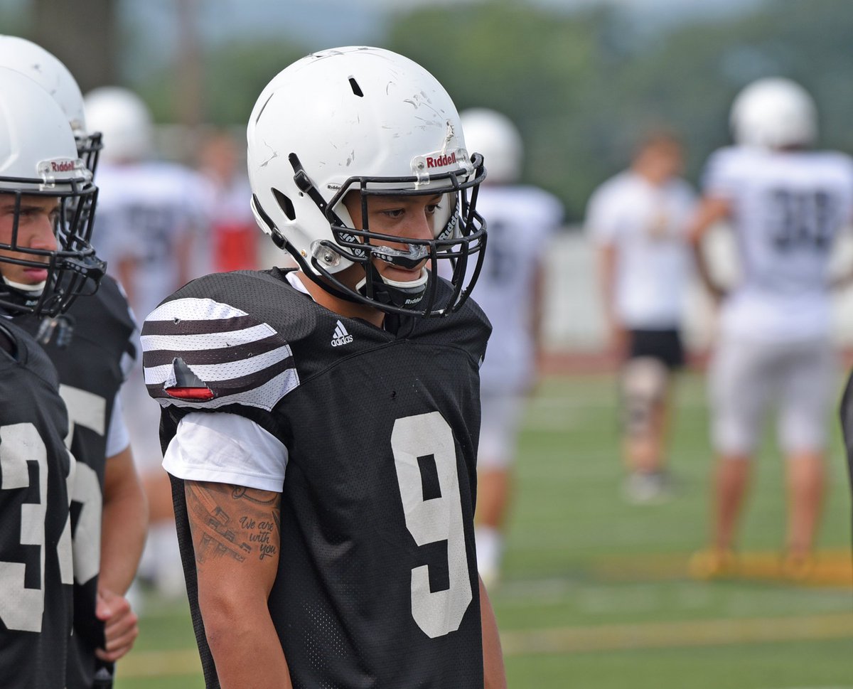 MOvering's tweet photo. Four @BCRebelFootball graduates will take the field for @CentreFootball this fall. 

Here's my story on how Mack Cox, Hagen Ellis, Drew Yeager and Kaden Gervacio are contributing to a championship culture for the Colonels.

https://t.co/UTeqdgaNnr https://t.co/QXnfiswUPX