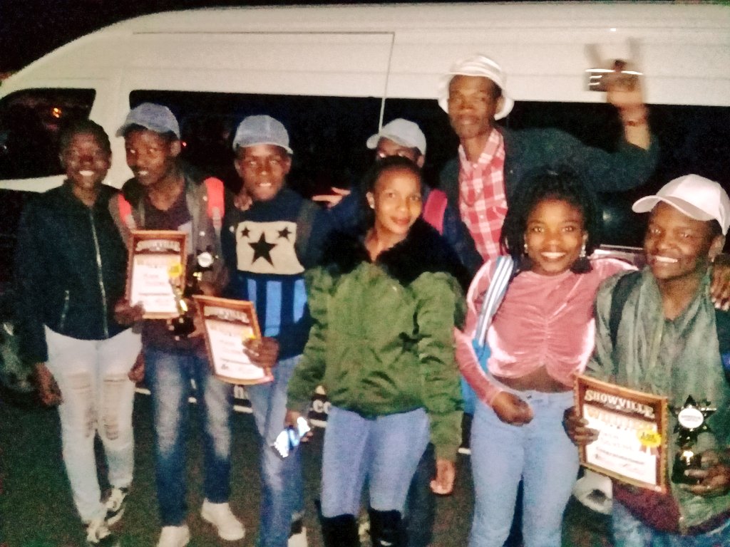 DopeAssEnt_SA's tweet photo. GOOD PEOPLE WE THANK U VERY MUCH FOR YOUR SUPPORT OUR BOYS #MAIN_DEVINE aka #AmazingVoices ππππ MADE IT 2 TO DA TOP SPOT.....R10 000 IN DA BAG........#DopeAssociationEnt @ShowvilleSA @SABC2 @djsbu
@M8Beats04_SA @AuBReal_SA
THANK U VERY MUCH F0R SUPPORTING DA BOYS π https://t.co/jxU0qDnjme