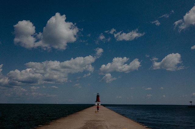 katygray's tweet photo. Menominee lighthouse. @milo.gray #miloman ❤️ 🚢 https://t.co/BaMCKJqhCB https://t.co/x4r8VNp3rX