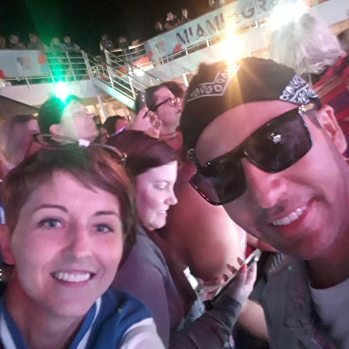 JustynaObrochta's tweet photo. Happy Birthday @howied to ❤❤ Kiss from Poland 😘😘 #HappyBirthdayHowieD #Happy45HowieD #happybdayhowied https://t.co/YFjANc1VfU