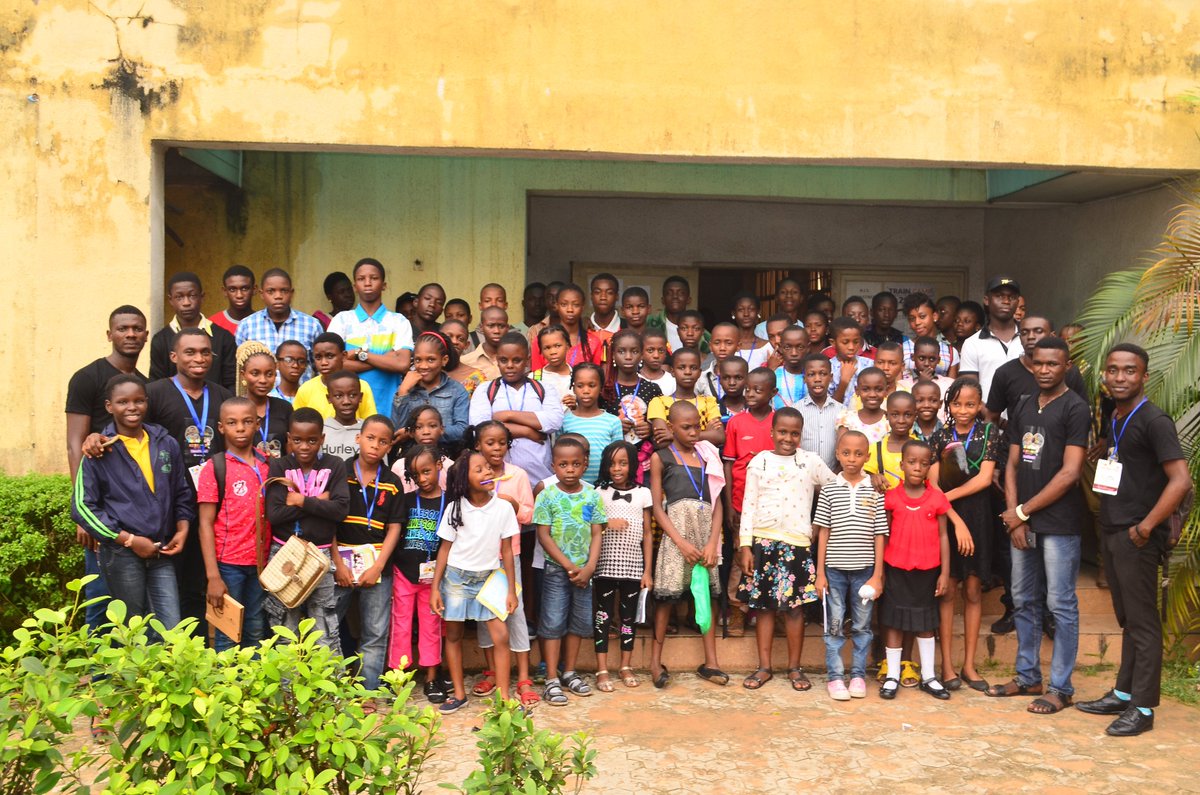 teenhackng's tweet photo. #TeenHackDay3 - TeenHack 2018 Edition Group photos.
#TeenHack
#TeenHack2018
#Rad5TechHub
#Hackathon https://t.co/667p8xdhC5