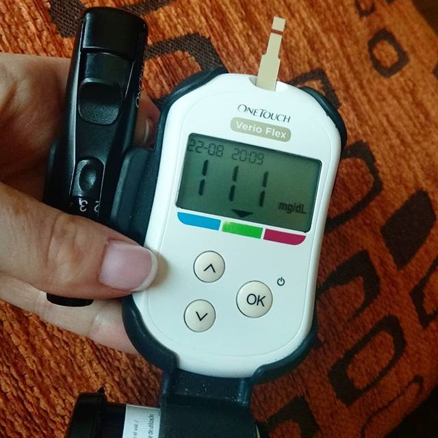 eurekilla's tweet photo. Hacía mucho tiempo que no me salía 😊
@diabeticrack gracias por hacer que me salga una sonrisa cuando veo esta cifra en el glucómetro.
#EurekillaDiabetes #Diabetes #DiabetesTipo1 #Glucosa #GlucosaEnRango #OneTouchVerioFlex #VivirConDiabetes #111 #ElRe… https://t.co/n7RL0ARe54 https://t.co/FYvfshDnLg