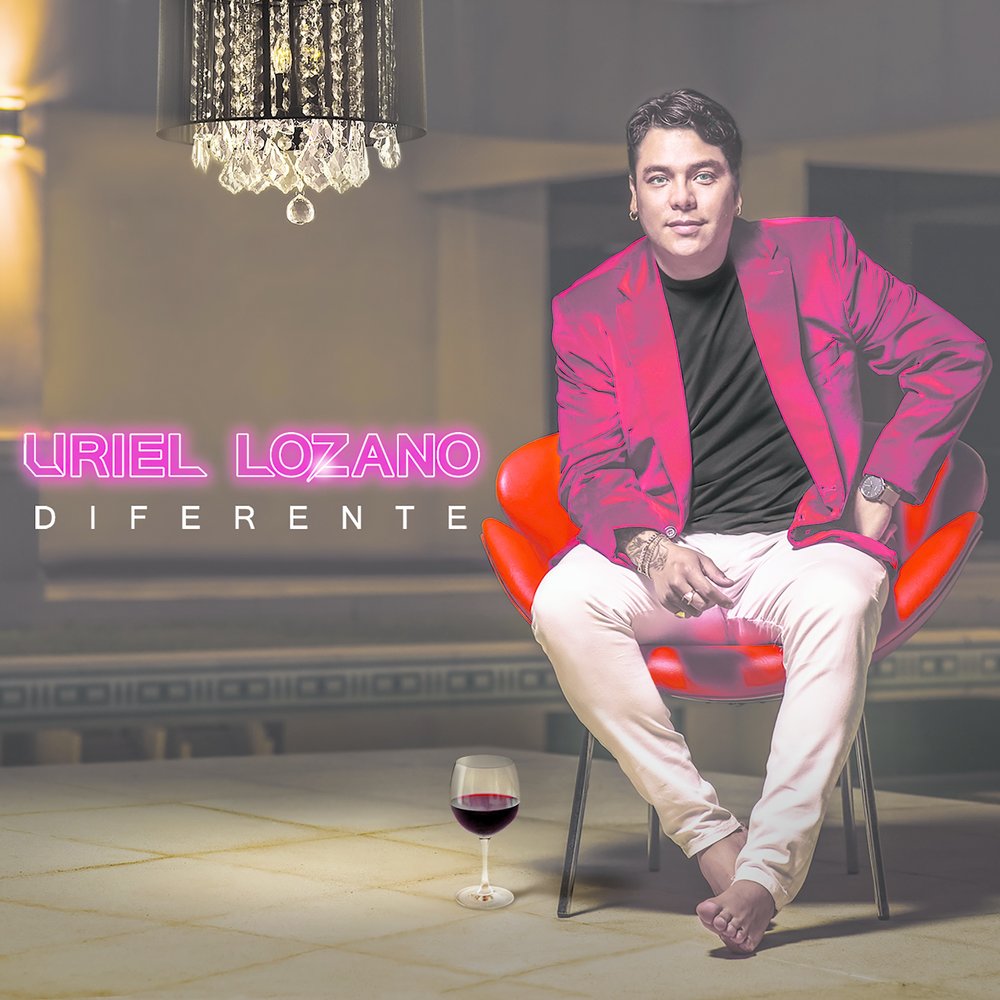 SiesterosRadio's tweet photo. Este miércoles recibimos la visita de un artista romántico y popular.
Nos visita el cantante santafesino @UlChino, que está presentando su nuevo disco, "Diferente". https://t.co/mu1cO2Cvfm