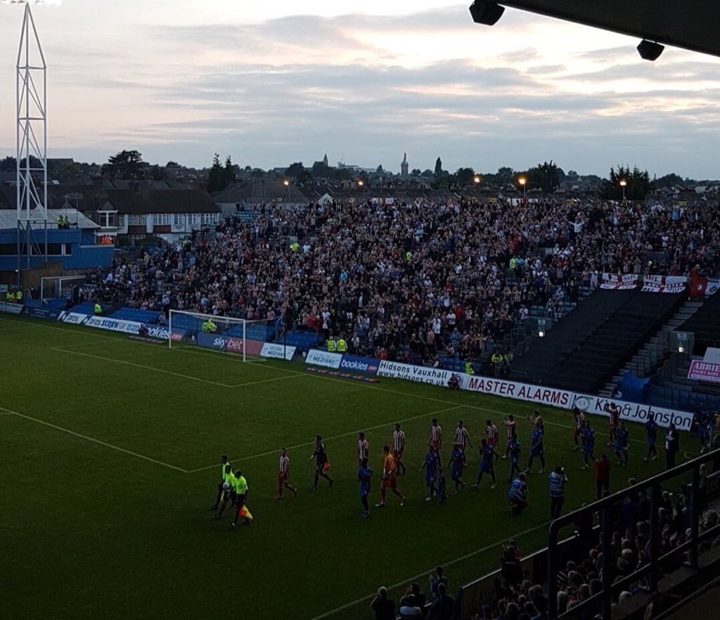 theawayfans's tweet photo. The 2,200 Sunderland fans at Gillingham tonight, incredible following from the Mackems. #SAFC https://t.co/3OmalvaUx3