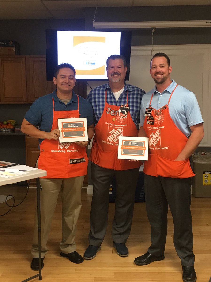 CozyJerry's tweet photo. Recognizing Jon and Jose MEM’s #20 for being the top performers in the region in 1H! Great job Jon / Jose and Team’s. #PacNorthProud #OneTeam. https://t.co/Wc27eUT0b7