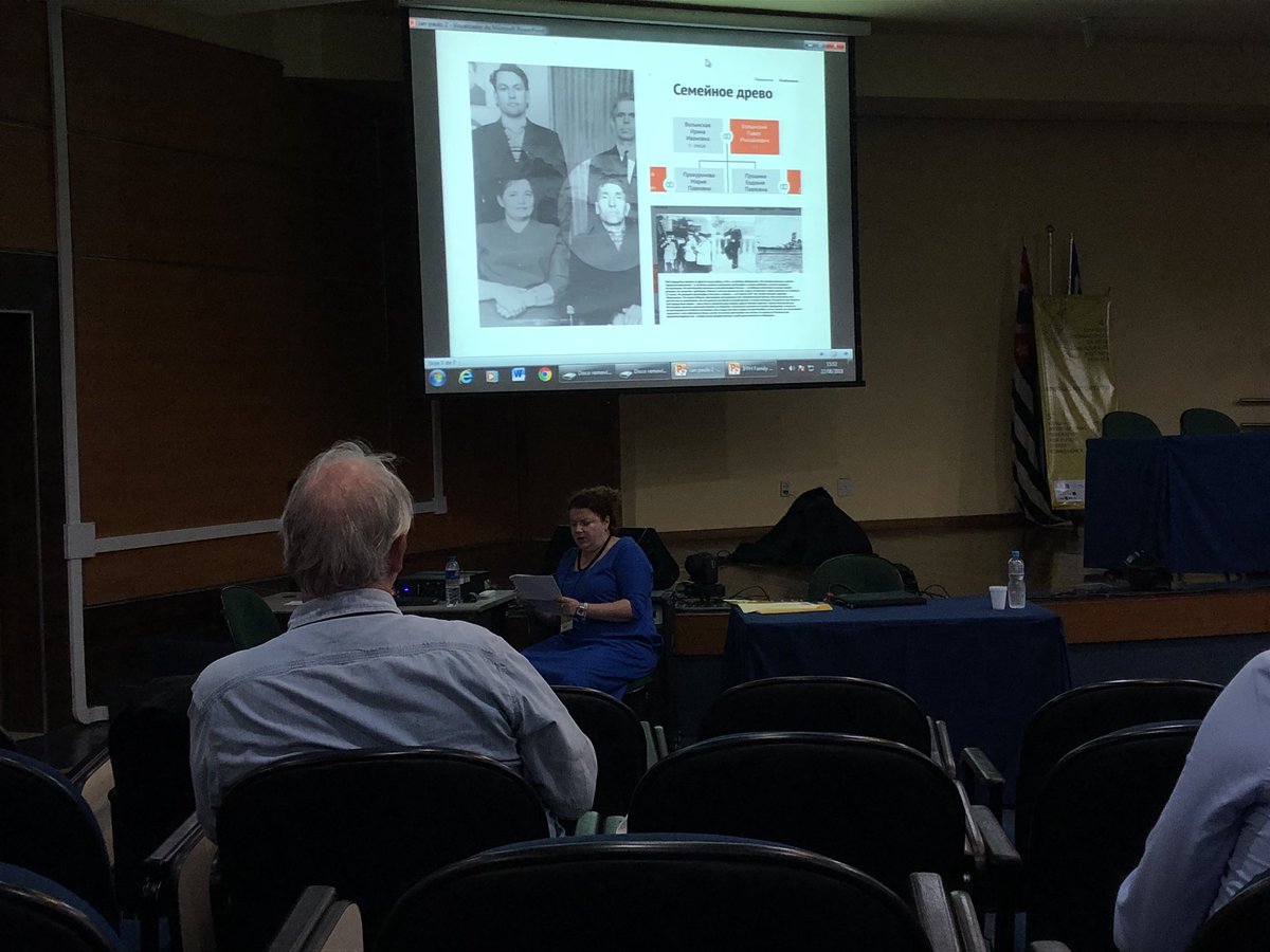 sophievohra's tweet photo. Thought-provoking paper by @mcalman about how to use memories as a source in Russia, especially with the difficult nature of their history in the 20th century @IPUPYORK @pubhisint #ipupontour #IFPH2018 #publichistory https://t.co/oxbSrbgWQb