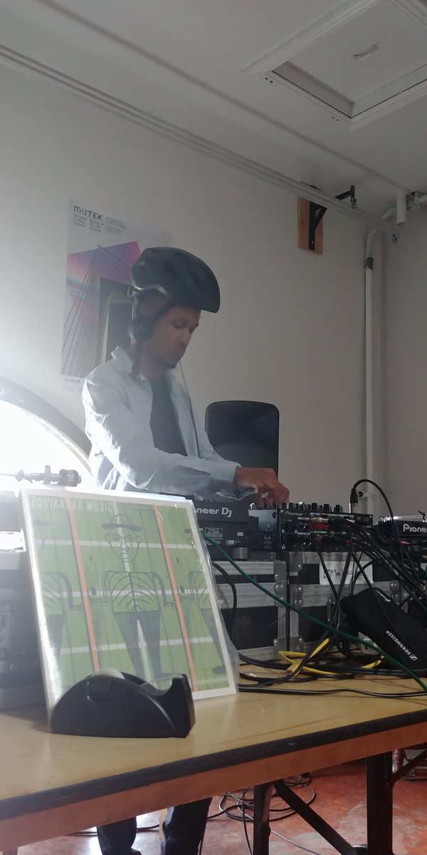 danji's tweet photo. WE LIVE WITH @Equiknoxx_Music RIGHT NOW on @n10asradio @MUTEK_Montreal @softcoresoft #timecow #helmetson #safety1st https://t.co/qf0cspl7V6