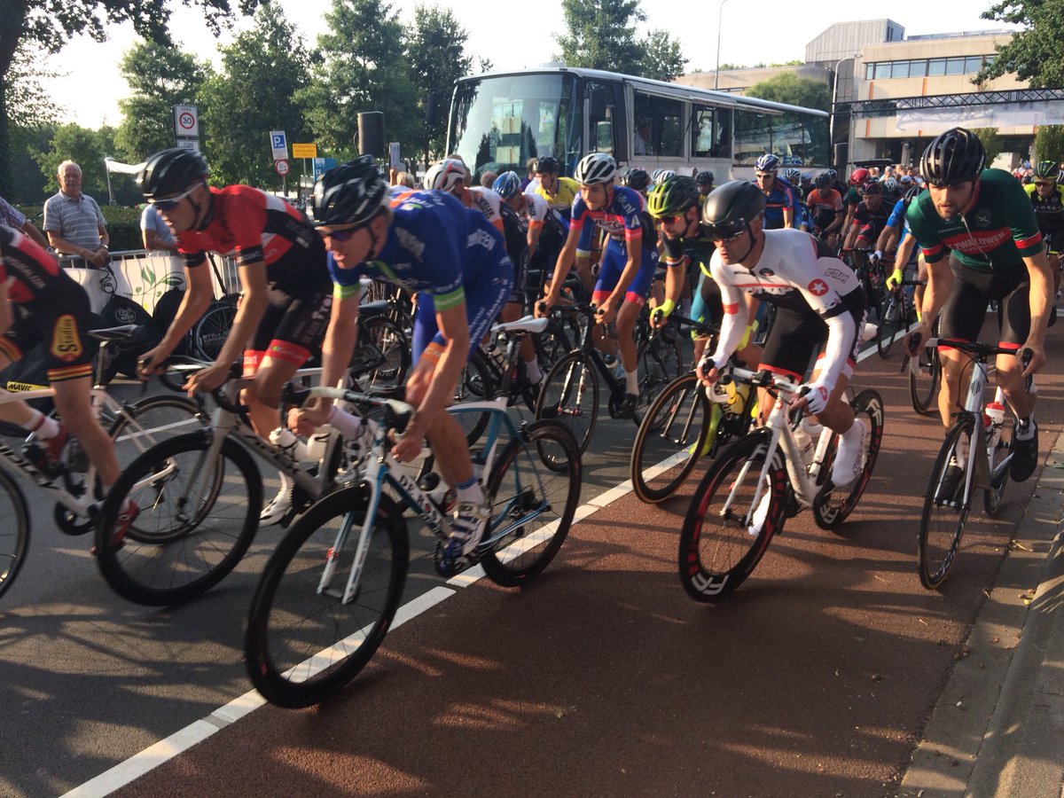 De Utrechter Elias de Bruijne wint De Ronde van Ede 2018. https://t.co/DLF0JE1Rbs