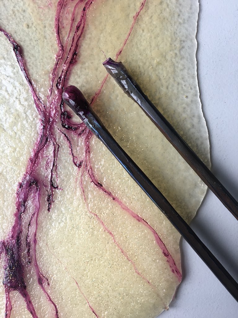 carofoodartist's tweet photo. Amazing day today in studio experimenting for @StudioMassonCPT Plum marble glass... I made a mistake that made it better https://t.co/a5MPcwaDDv