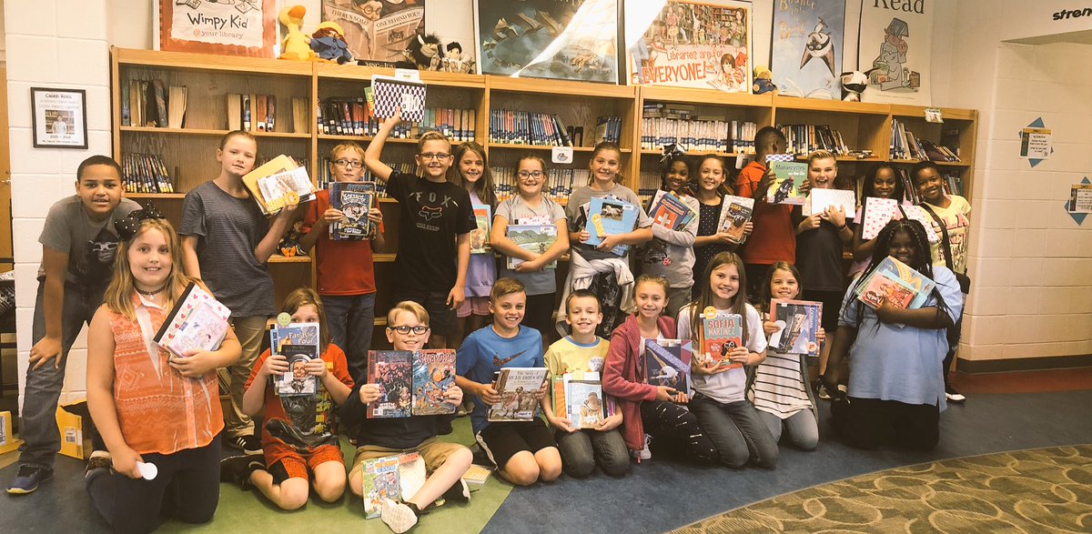 MillsLeaders's tweet photo. 📚We are so excited about the 40 Book Genre Challenge this year! #itsnotaboutthepoints @TCBOE_LES https://t.co/D1ye8Jbq44