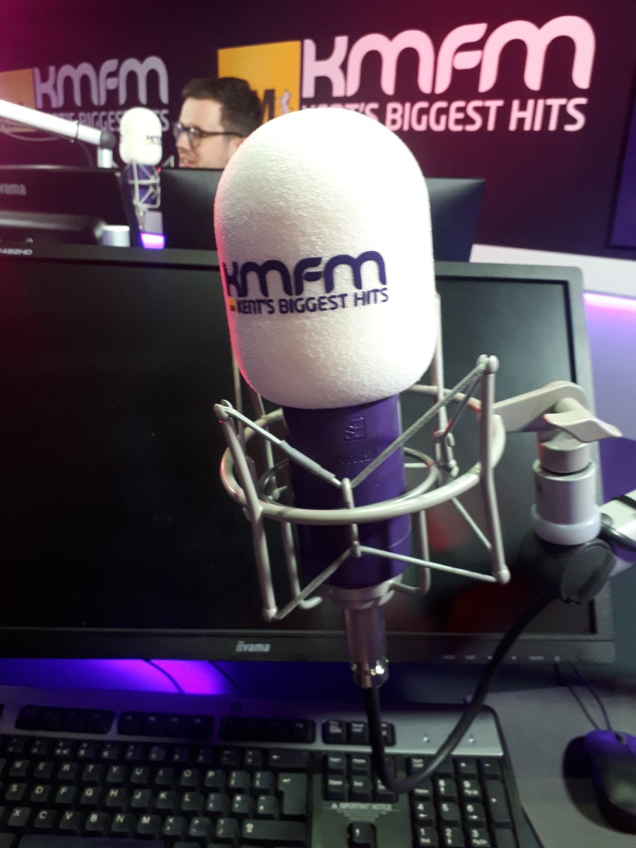 BroadstairsCol's tweet photo. We're taking part the @kmfmofficial #GCSESurgery with @canterburycoll https://t.co/Ye9kA2jIxP