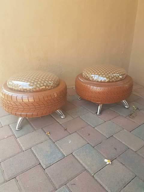 ThembaRumbu's tweet image. Please support a Black Lady in Business from Vho-Makadzi by the name 
Moloko Mohlama: 0847772379

Please Retweet her customers could be on your Timeline