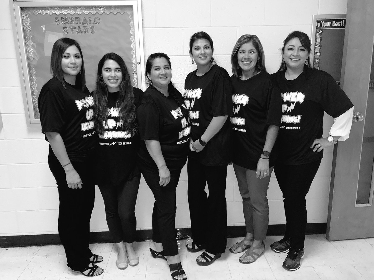 Kinder0910's tweet photo. #LyfordTechBash Tweet Winners! Thank you @betzvela https://t.co/ixXdg59QZ2