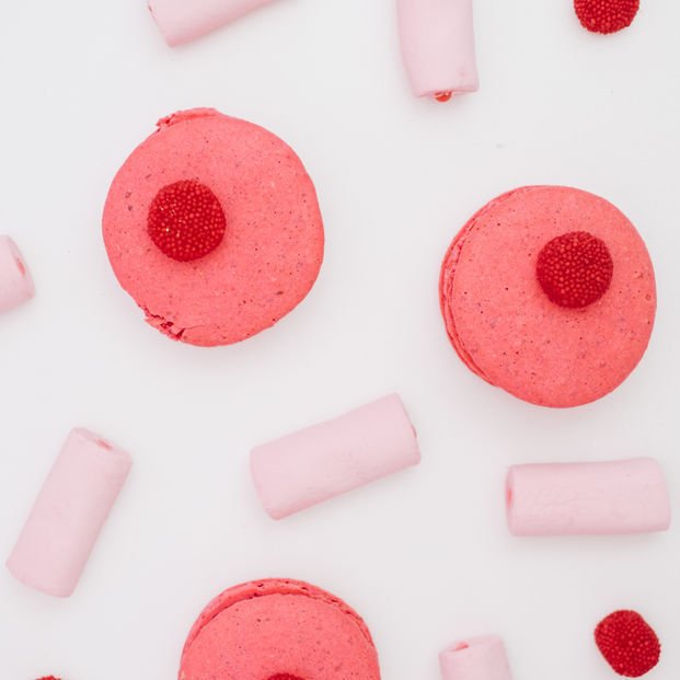 You can only save yourself when you know what to do. 
If you've never been down this road before, you need a map so you can find your way out. 
I've got that map if you want to have months of clients booked in advance.
Click the link in bio to learn more.